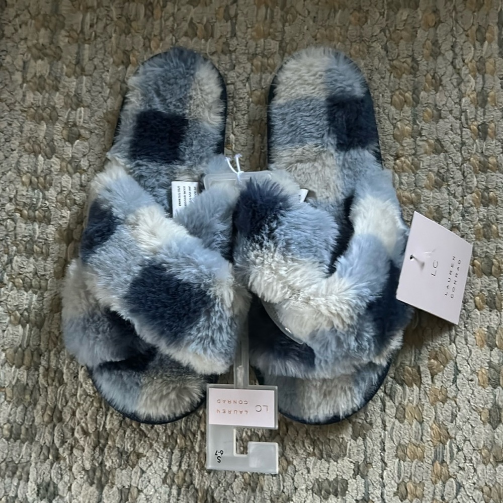 Lauren Conrad Ladies House Slippers